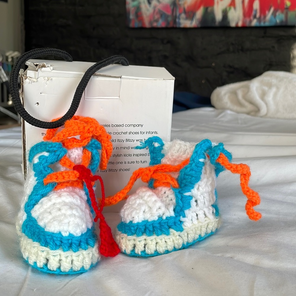 White Off white knitted baby shoes